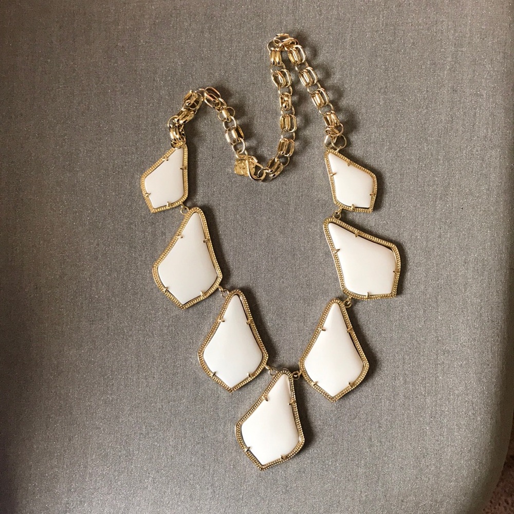 Kendra Scott Necklace